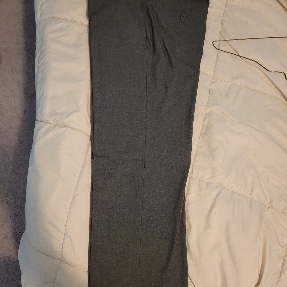 Mens suit - Picture 6 of 12